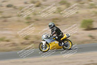 media/Apr-20-2025-AHRMA (Sun) [[393a79c373]]/Race/Group 11 early race/Turn 4b/